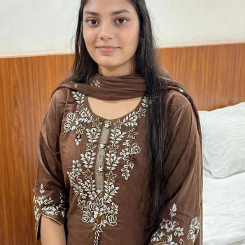 Anushka Hasnale